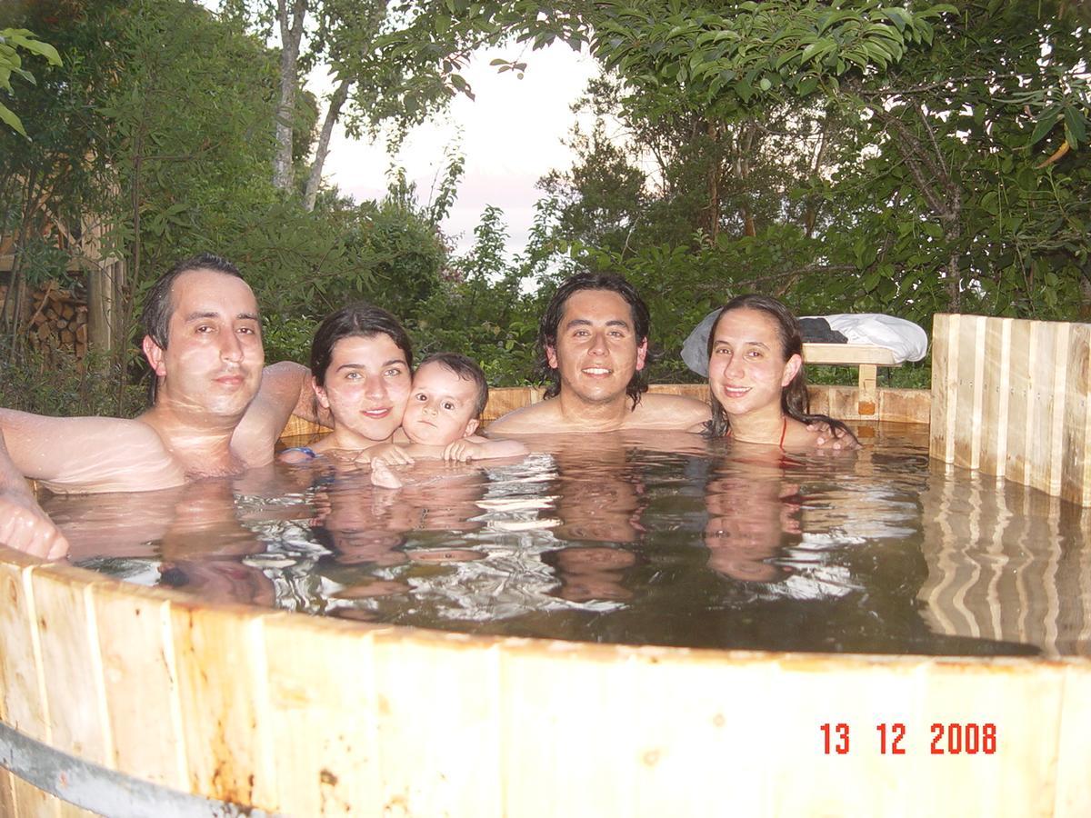 Cabanas El Bosque Patagonico フルティジャール エクステリア 写真